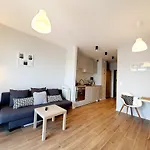 Modern On Wroclawska With Balcony Lägenhet
