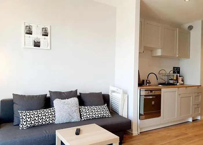 Modern On Wroclawska With Balcony Apartamento *