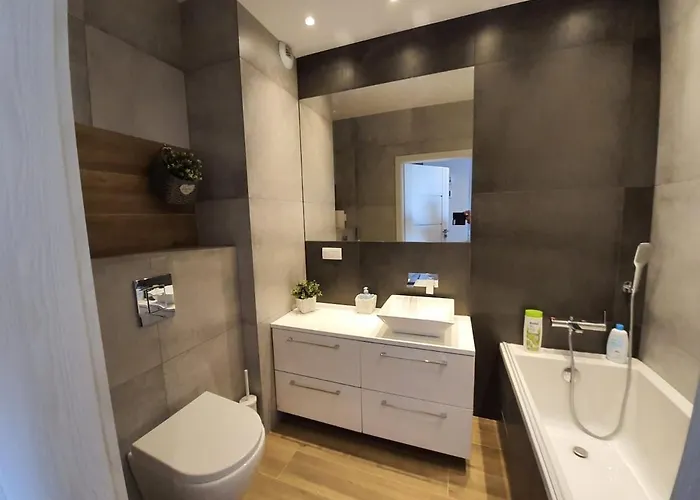 Modern On Wroclawska With Balcony * Krakov