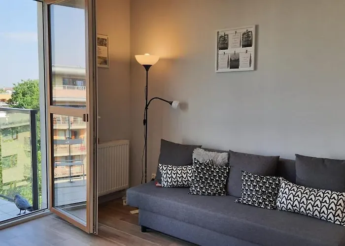 Lägenhet Modern On Wroclawska With Balcony *