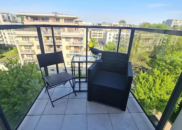 Modern On Wroclawska With Balcony Apartamento Cracovia
