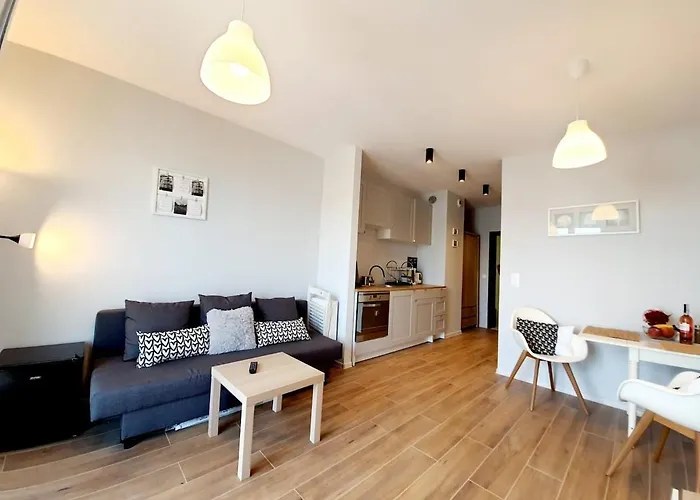 Modern On Wroclawska With Balcony Apartmán